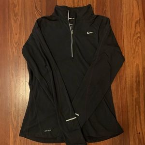 medium nike dri-fit quarter zip